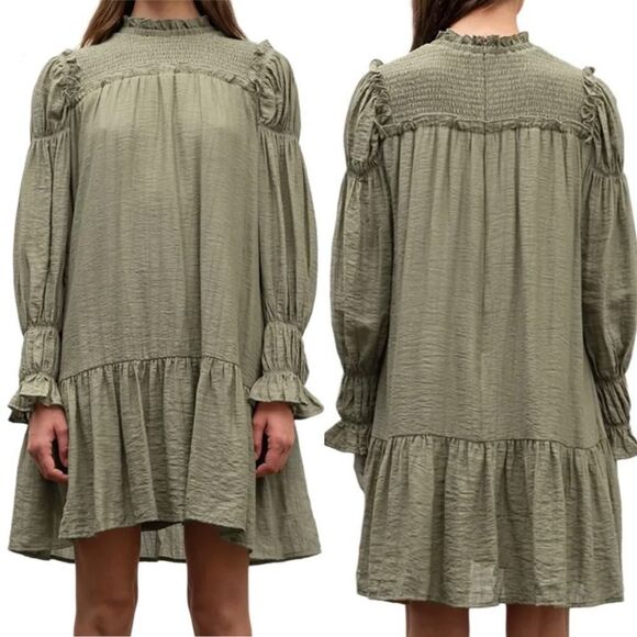 Moon River Babydoll Princess Sleeve Mini Dress NWT - Picture 1 of 15